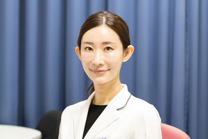 s_副院長写真.jpg